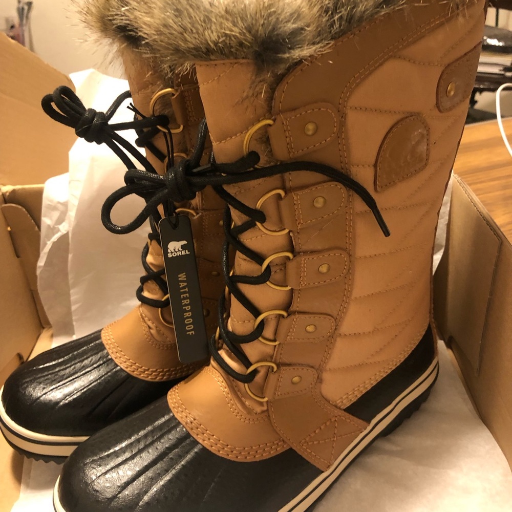 Brand New Sorel Boots
